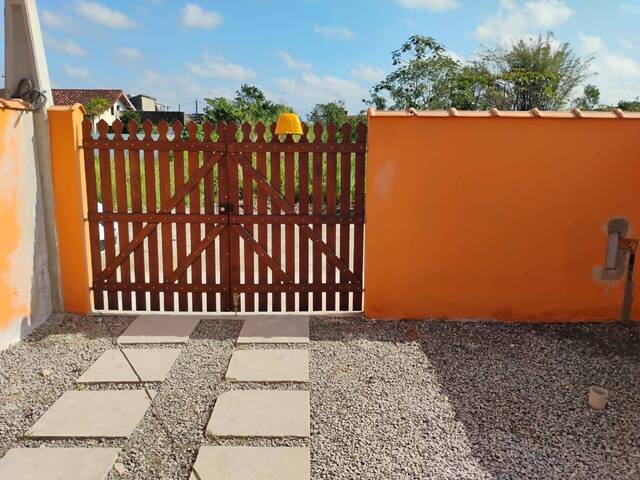 #376 - Casa para Venda em Peruíbe - SP - 2