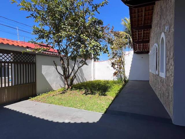 #389 - Casa para Venda em Peruíbe - SP - 2