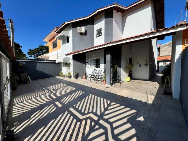 #391 - Casa para Venda em Peruíbe - SP - 2