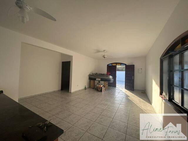 #AF303 - Casa para Venda em Peruíbe - SP