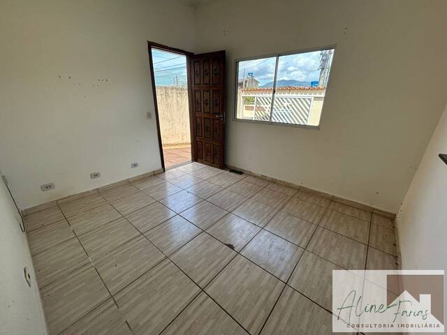 #AF325 - Casa para Venda em Peruíbe - SP