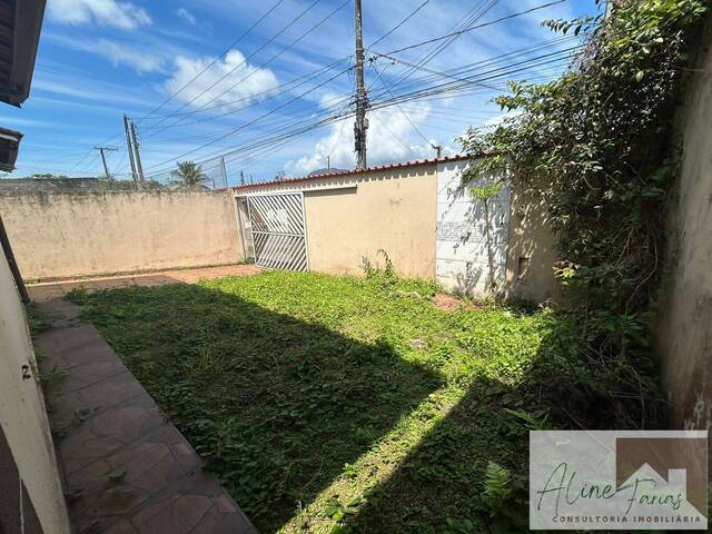#AF325 - Casa para Venda em Peruíbe - SP