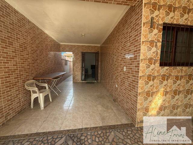 #AF331 - Casa para Venda em Peruíbe - SP
