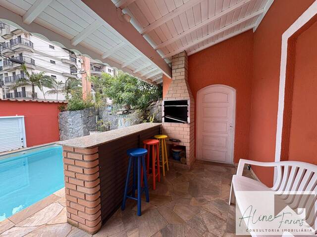 #AF342 - Casa para Venda em Peruíbe - SP