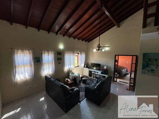 #AF353 - Casa para Venda em Peruíbe - SP