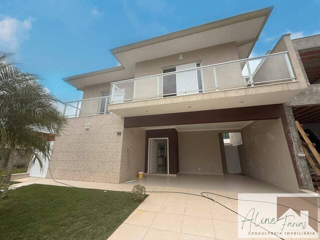 #AF369 - Casa para Venda em Peruíbe - SP