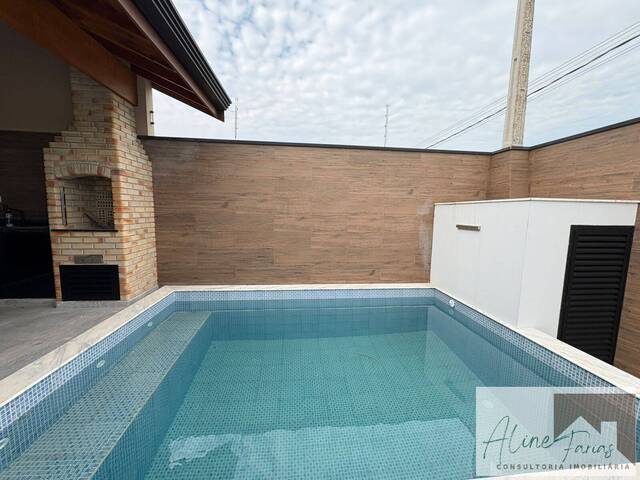 #AF372 - Casa para Venda em Peruíbe - SP