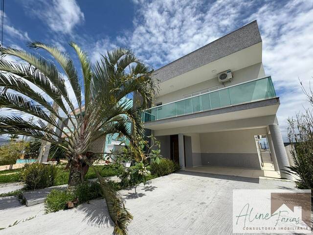 #AF375 - Sobrado para Venda em Peruíbe - SP