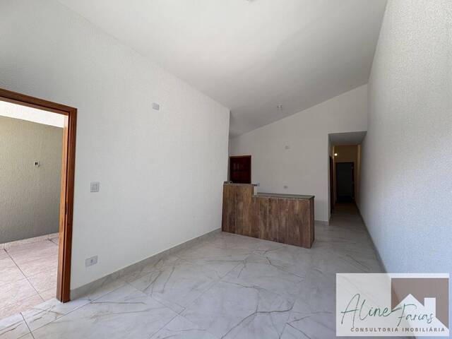 #AF381 - Casa para Venda em Peruíbe - SP