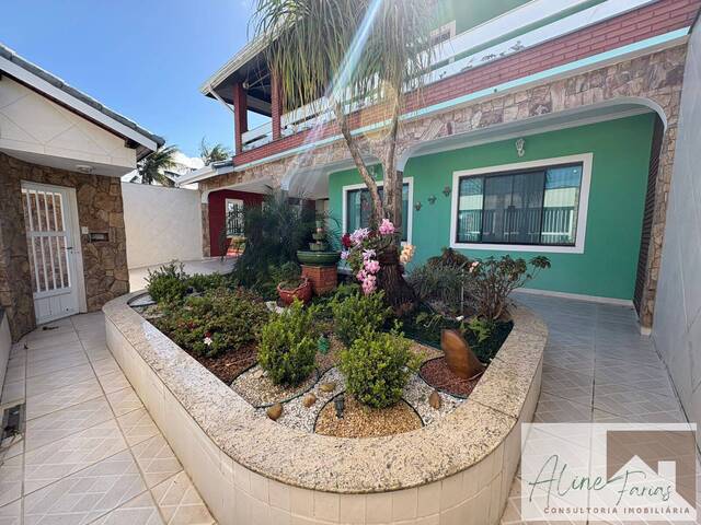 #AF382 - Casa para Venda em Peruíbe - SP