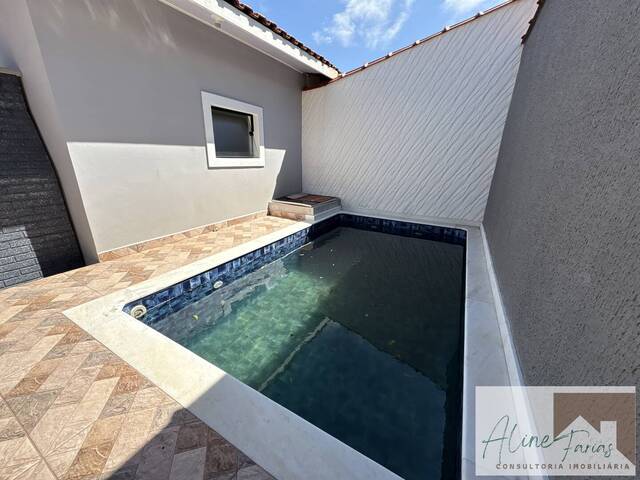 #AF398 - Casa para Venda em Peruíbe - SP