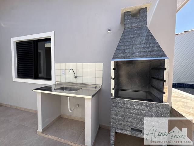 #AF398 - Casa para Venda em Peruíbe - SP