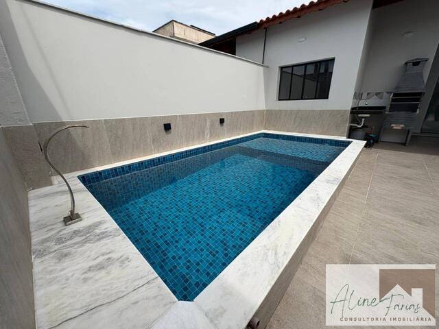 #AF400 - Casa para Venda em Itanhaém - SP