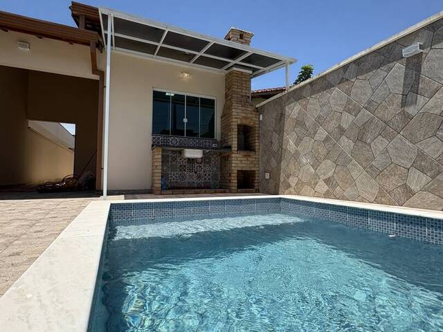 #AF403 - Casa para Venda em Peruíbe - SP