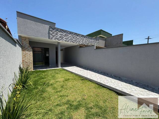 #AF407 - Casa para Venda em Peruíbe - SP