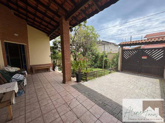 #AF413 - Casa para Venda em Peruíbe - SP