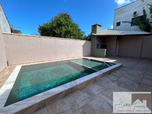 Venda em Bairro Arpoador - Peruíbe