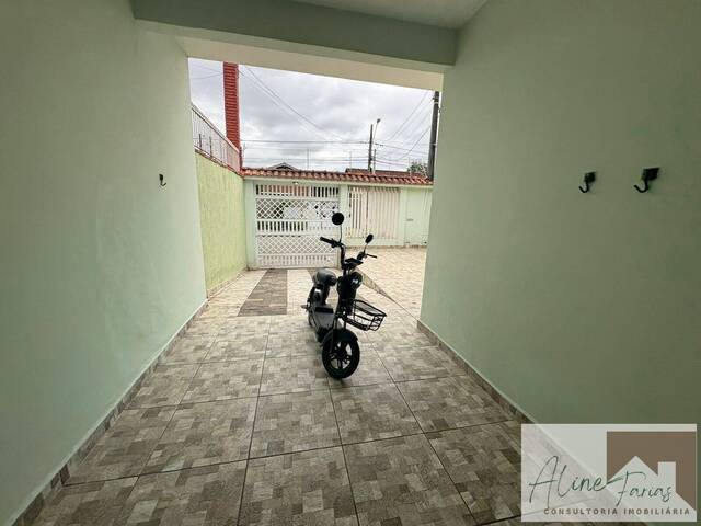 #AF433 - Casa para Venda em Peruíbe - SP