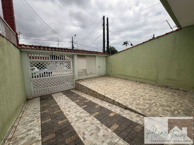 #AF433 - Casa para Venda em Peruíbe - SP