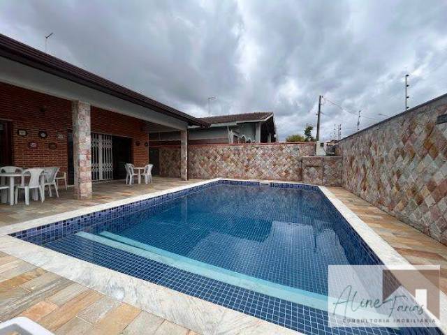 #AF438 - Casa para Venda em Peruíbe - SP