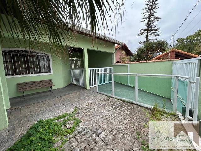 #AF445 - Casa para Venda em Peruíbe - SP