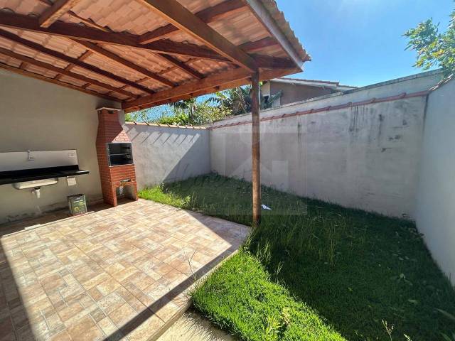 #AF295 - Casa para Venda em Peruíbe - SP