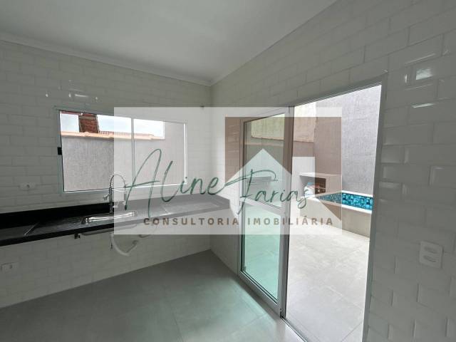 #AF318 - Casa para Venda em Itanhaém - SP