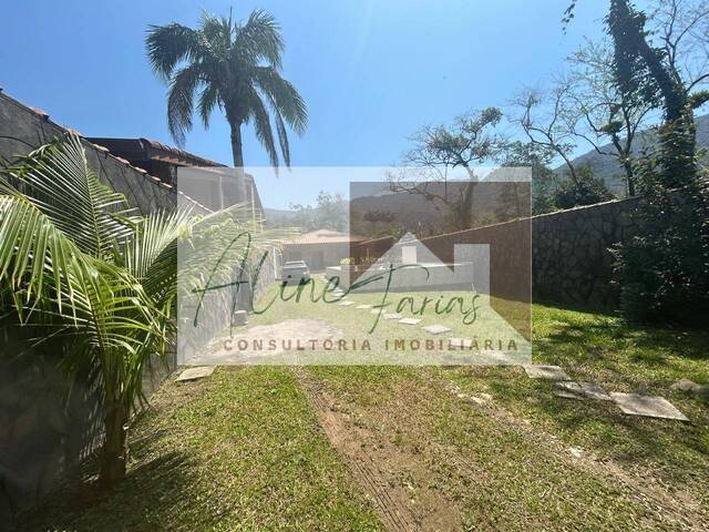 #AF331 - Casa para Venda em Peruíbe - SP