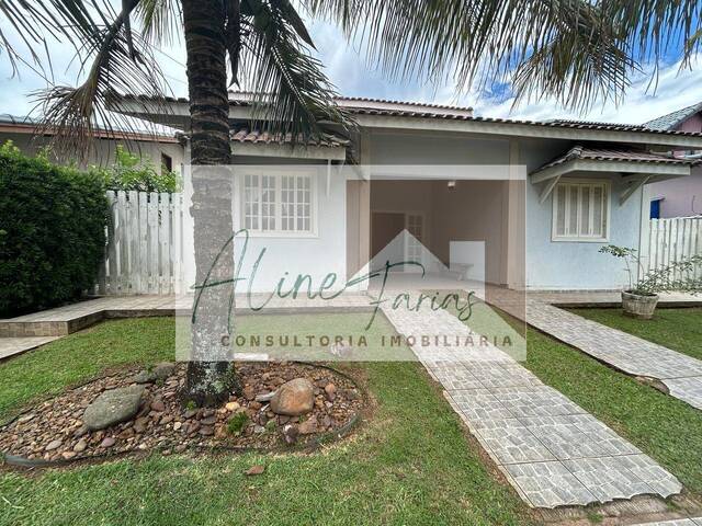 #AF340 - Casa para Venda em Peruíbe - SP