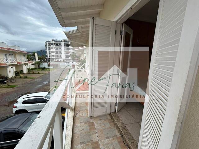 #AF354 - Casa para Venda em Peruíbe - SP