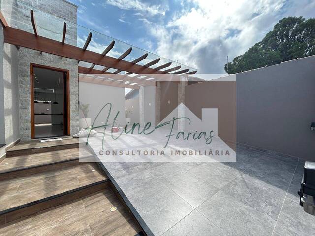 #AF356 - Casa para Venda em Peruíbe - SP