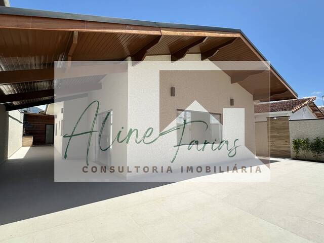 #AF376 - Casa para Venda em Peruíbe - SP