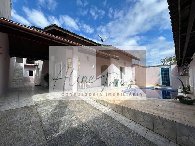 #AF382 - Casa para Venda em Peruíbe - SP