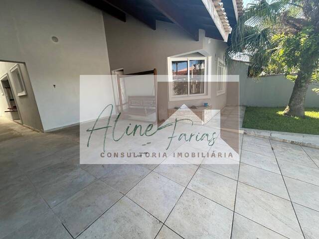 #AF385 - Casa para Venda em Peruíbe - SP