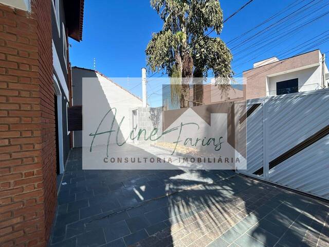 #AF386 - Casa para Venda em Peruíbe - SP