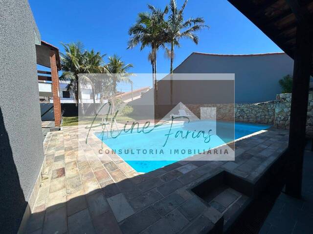 Venda em Estância Balneária Belmira Novaes - Peruíbe