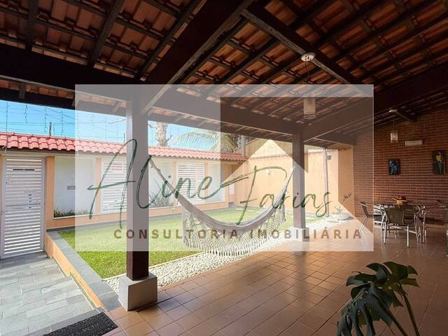 #AF390 - Casa para Venda em Peruíbe - SP