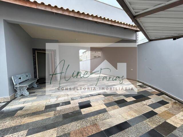 #AF394 - Casa para Venda em Peruíbe - SP