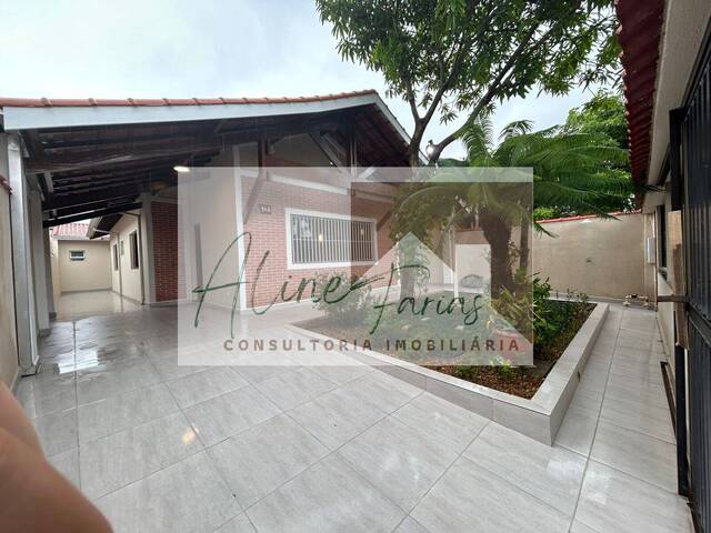 Venda em Balneário Três Marias - Peruíbe