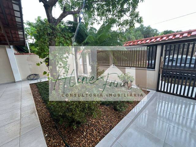#AF395 - Casa para Venda em Peruíbe - SP