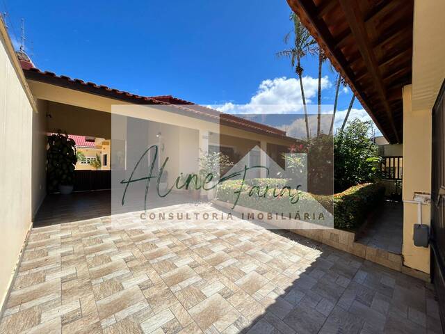 #AF399 - Casa para Venda em Peruíbe - SP