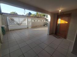 #718 - Casa para Venda em Peruíbe - SP - 2