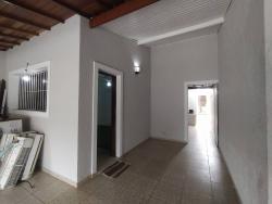 #710 - Casa para Venda em Peruíbe - SP - 2
