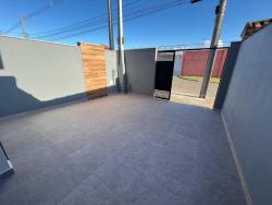 #757 - Casa para Venda em Peruíbe - SP - 2